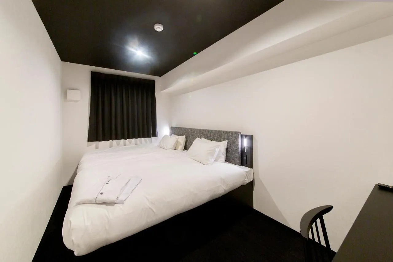 Hotel Trad Replay Ōsaka