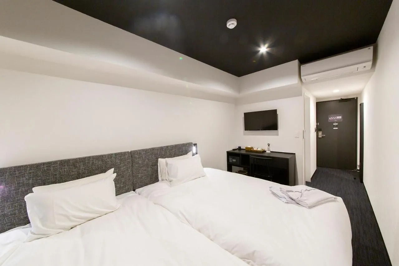 Hotel Trad Replay Ōsaka
