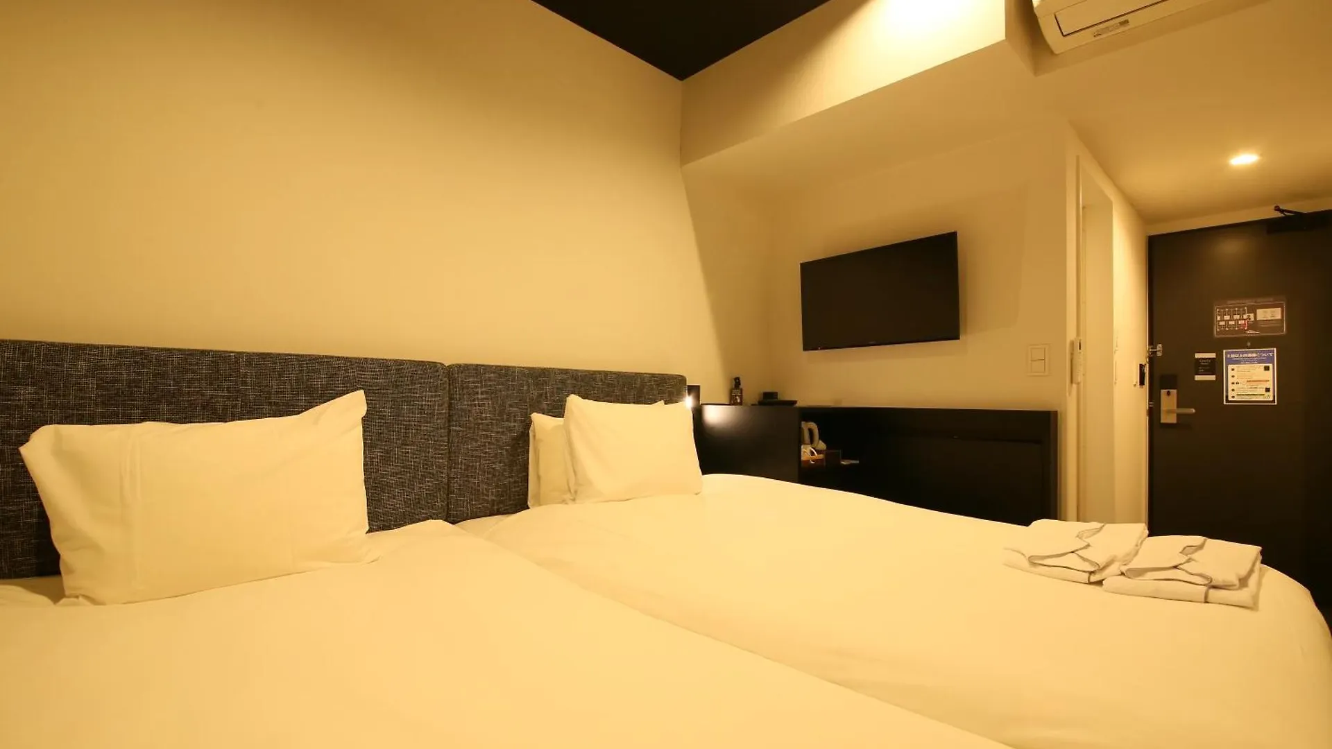 Hotel Trad Replay Ōsaka